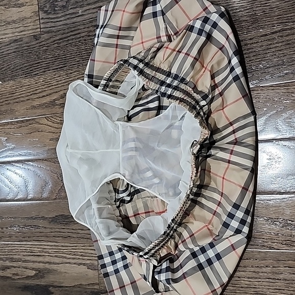 Burberry Swim Trunks Men's Medium - Picture 5 of 8